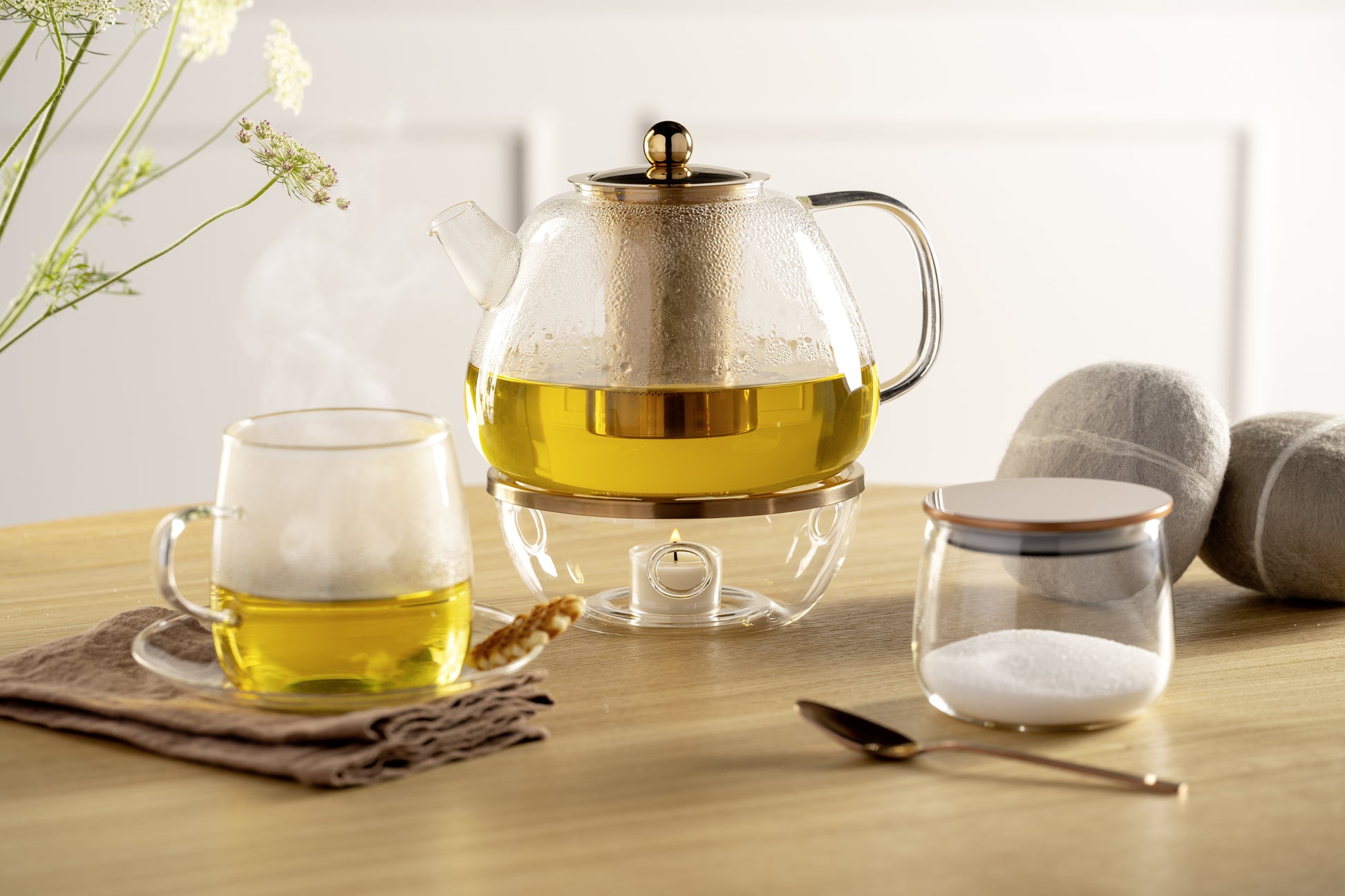 LEONARDO Teekanne – 1,5 l, Borosilikatglas, transparent, abnehmbarer Deckel, mit Teefilter, spülmaschinenfest