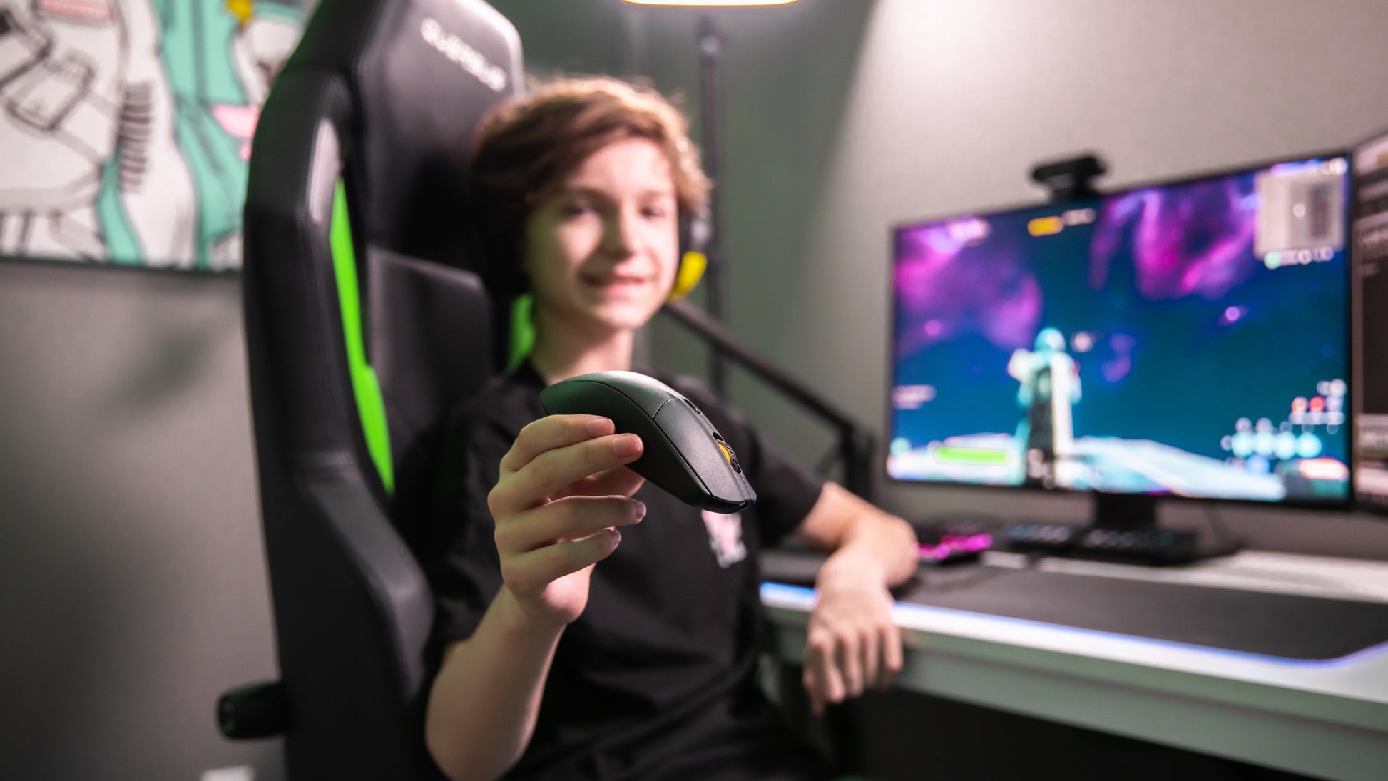 SteelSeries Rival 3 Wireless – Gaming-Maus – Kabellos (Bluetooth/2,4 GHz), 18000 DPI, Rechts, Schwarz
