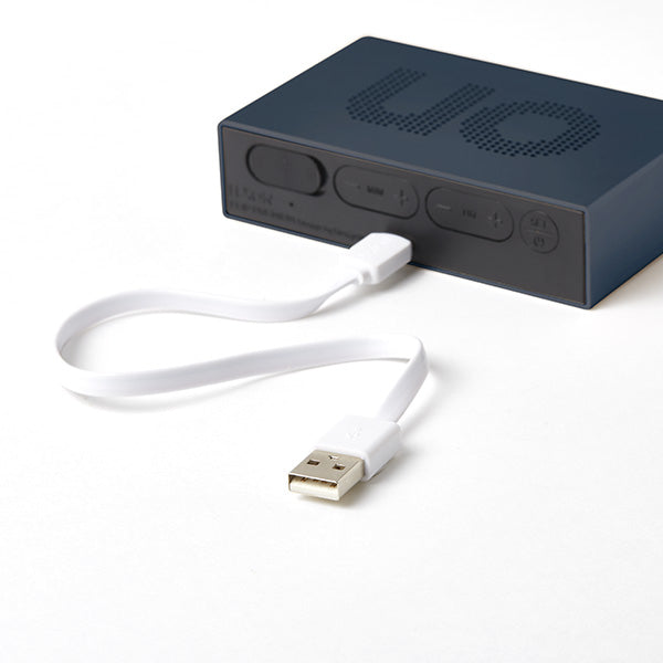 LEXON Digitalwecker Flip Premium – USB-C, Dunkelblau, LCD