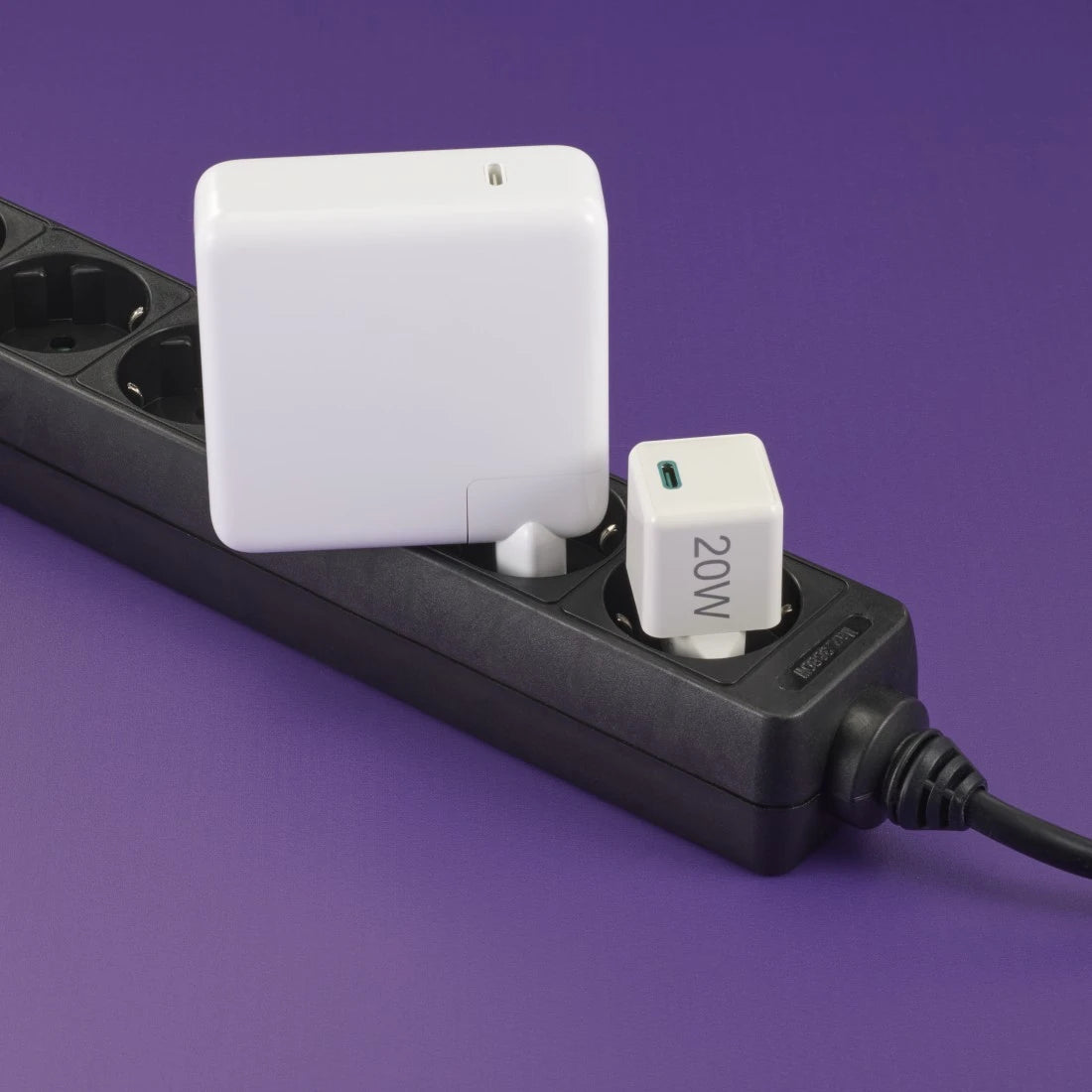 Hama 00201980 USB-Ladegerät 20 W – USB-C×1, PD 3.0, QC 3.0 – für Smartphone – Weiss