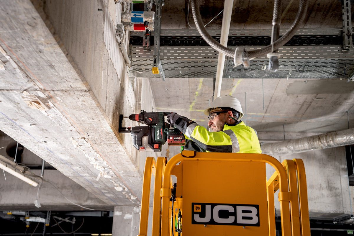 Metabo Akku-Kombihammer KH 18 LTX BL 28 Q – 18 V (Metabo 18V-System) – SDS-plus – Solo