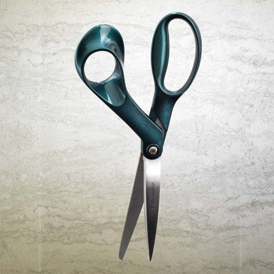 Fiskars Dark Harbour Schere – 21 cm, Kunst & Handwerk, Rechtshänder, Feine Spitze