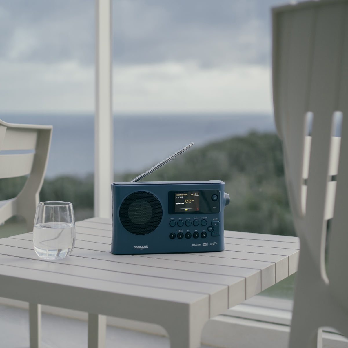 Sangean WFR-28BT – Internetradio, DAB+/UKW, Bluetooth, WLAN – Dunkelblau