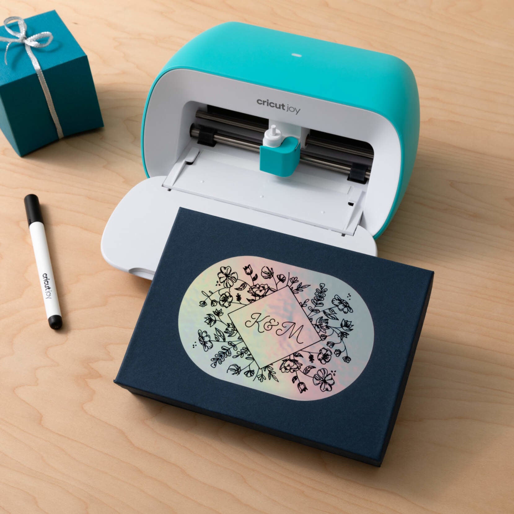 Cricut Glänzende Vinylfolie – Silber – 14 × 33 cm – für CRICUT JOY Schneideplotter