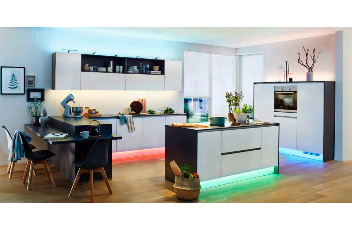 Paulmann LED-Strip MaxLED 250 – 1 m, 300 lm, 4 W, 2700 K, dimmbar, IP44, weiss, festverbaut