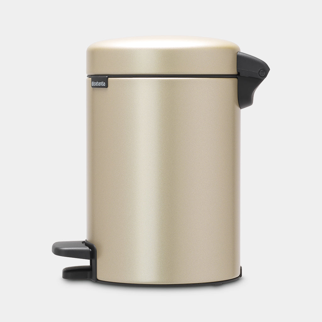 Brabantia NewIcon Treteimer – 3 l – Edelstahl, rund – Champagner – Soft-Close