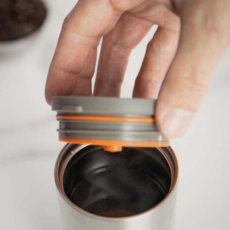 Wacaco Pipamoka Pipa French Press / Kaffeebereiter – 0,3 l, 1 Tasse, Edelstahl/Orange, 7,3 × 18,2 × 7,3 cm