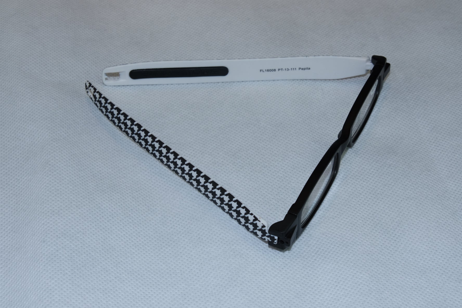 Figoline Lesebrille Pepita +1,5 dpt – Gläser transparent, Kunststoff