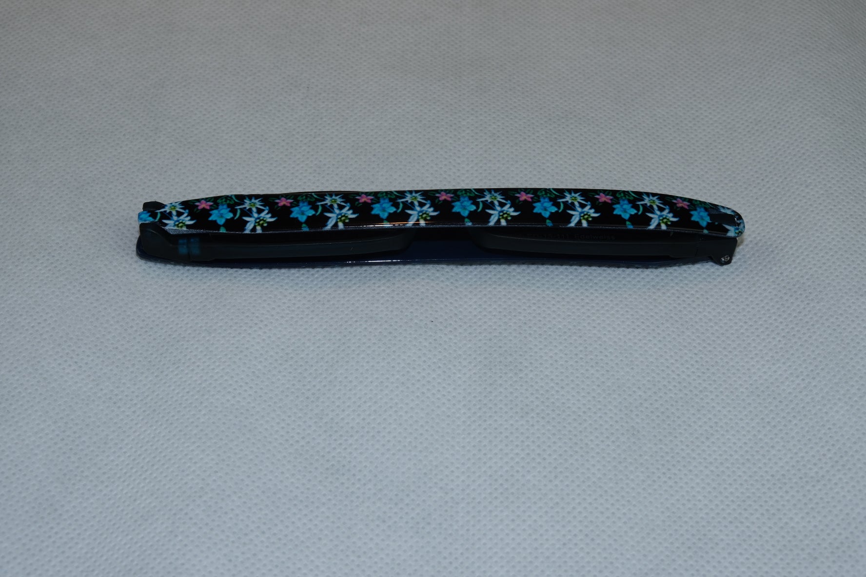 Figoline Lesebrille Edelweiss +1,5 dpt – Kunststoff, Gläser transparent, Rahmen blau