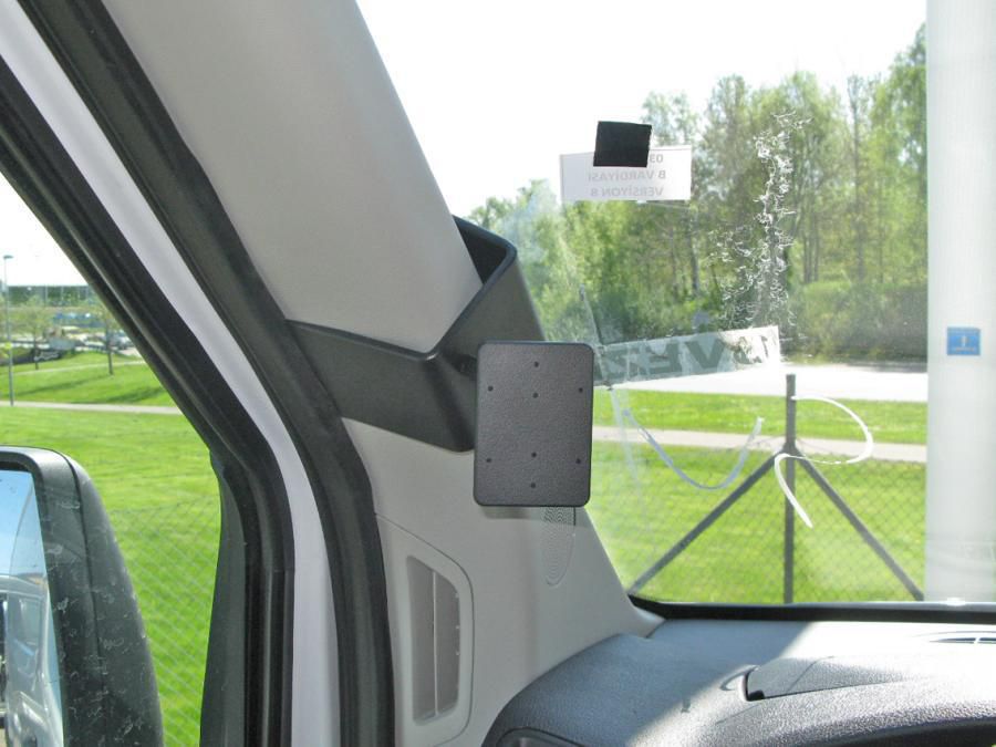 Brodit Auto-Halterung – für Ford Transit 14–15 und Transit Tourneo 14–15 – Schwarz