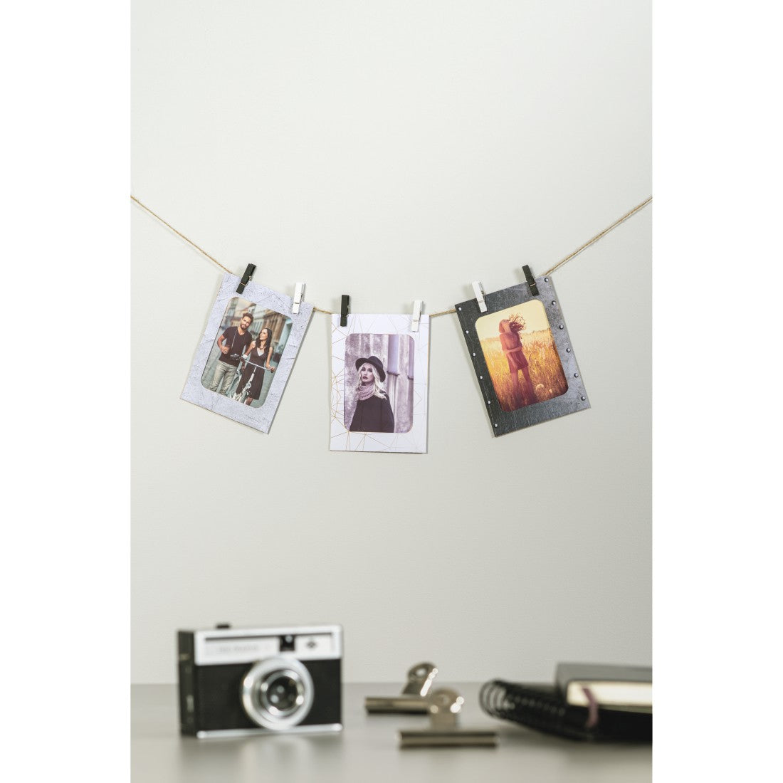 Hama Fotogirlande, Papier, sortiert, 10 × 15 cm, Länge 300 cm, mit Holzklammern – eco:plus