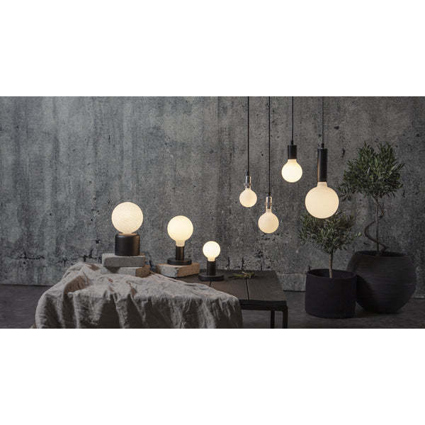Star Trading LED-Leuchtmittel E27 Globus (G80) – 400 lm, 5 W, Warmweiss 2600 K
