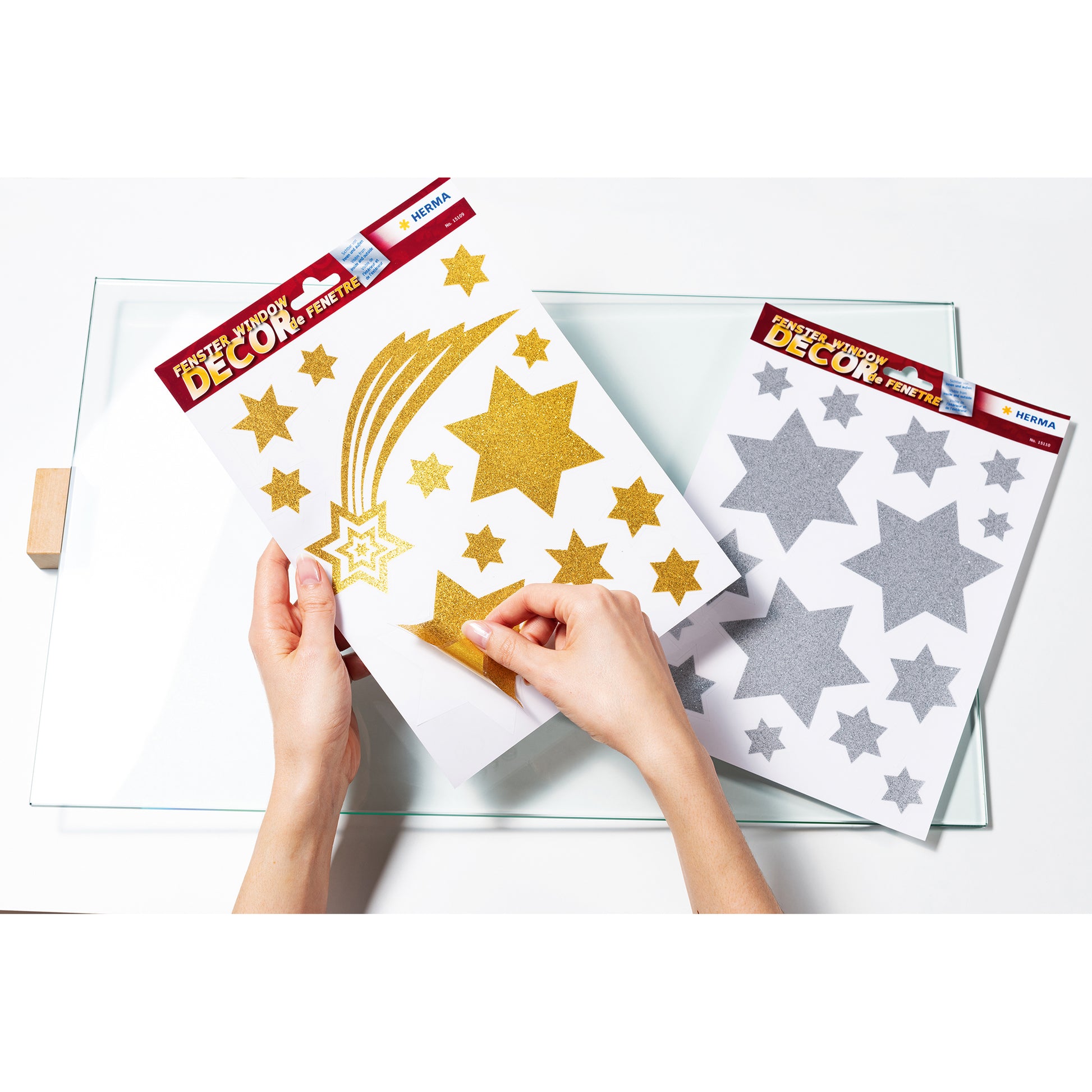 HERMA Fliesensticker Sterne, gold, 21 × 29,7 cm, wiederablösbar, repositionierbar, abwaschbar, 1 Stück