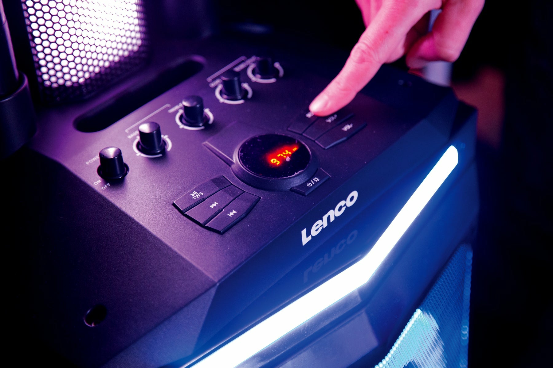 Lenco PA-220BK – Party-Lautsprecher – 120 W, LED