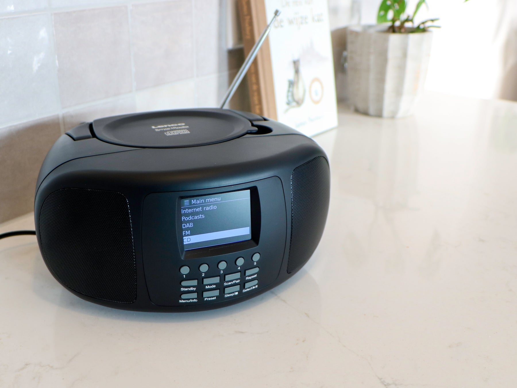 Lenco SCD-6000BK – Internetradio, DAB+/UKW, CD, Bluetooth – Schwarz