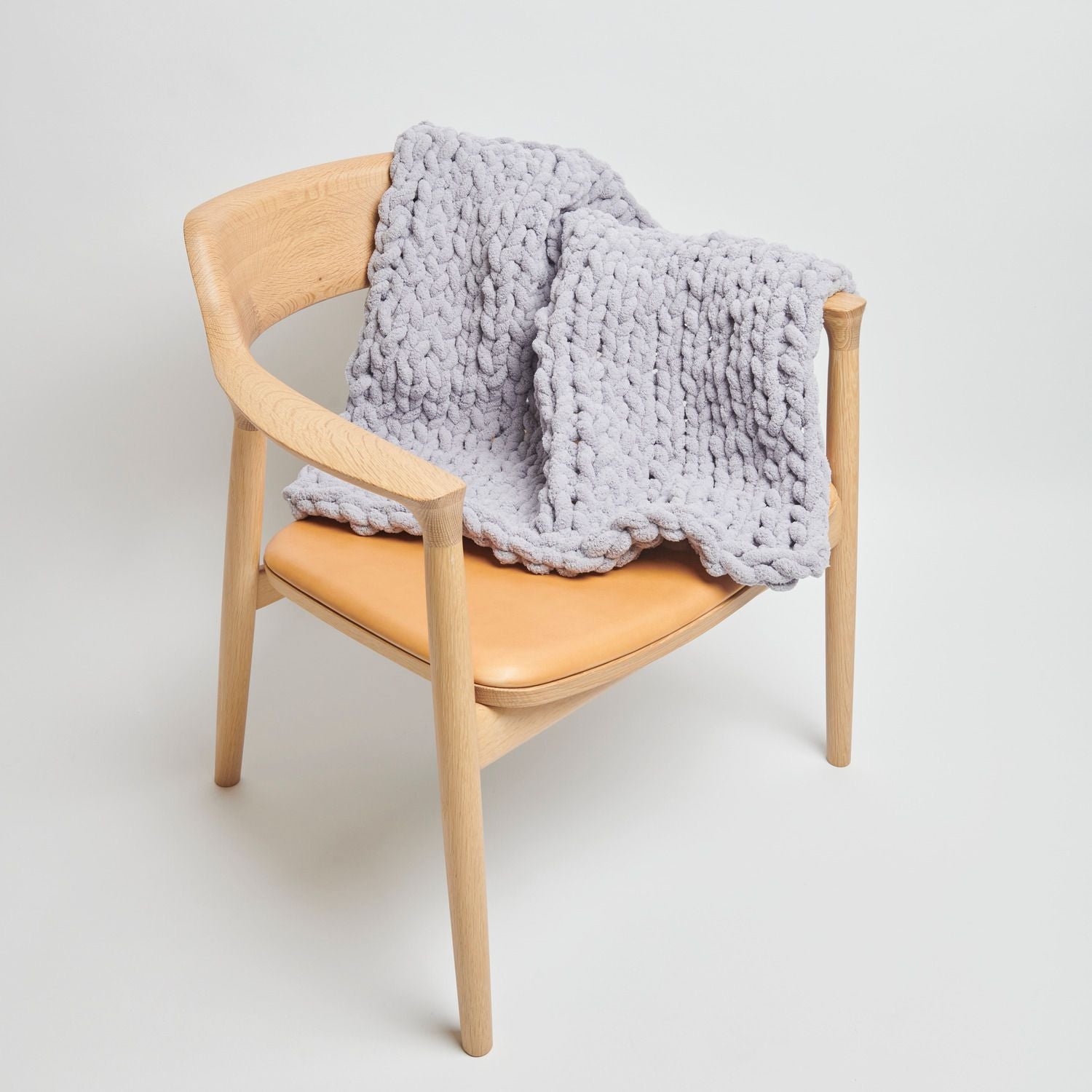 Rico Design Chenillove Super Big Wolle Extra dick Lavendel – 300 g, 36 m, Nadel 25 mm, 100% Polyester