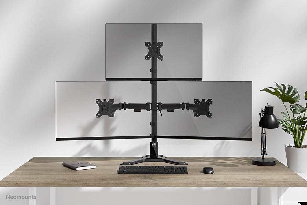 Neomounts DS45-600BL2-1 – Monitor-Tischständer – freistehend – 3 Monitore – 10–32″ – VESA 75×75/100×100 mm – b