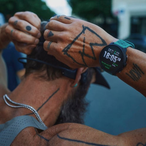 Suunto Race 2 49 mm GPS – Kunststoff Schwarz, Sportband, Wave Blue, 100 m, für Android, iPhone
