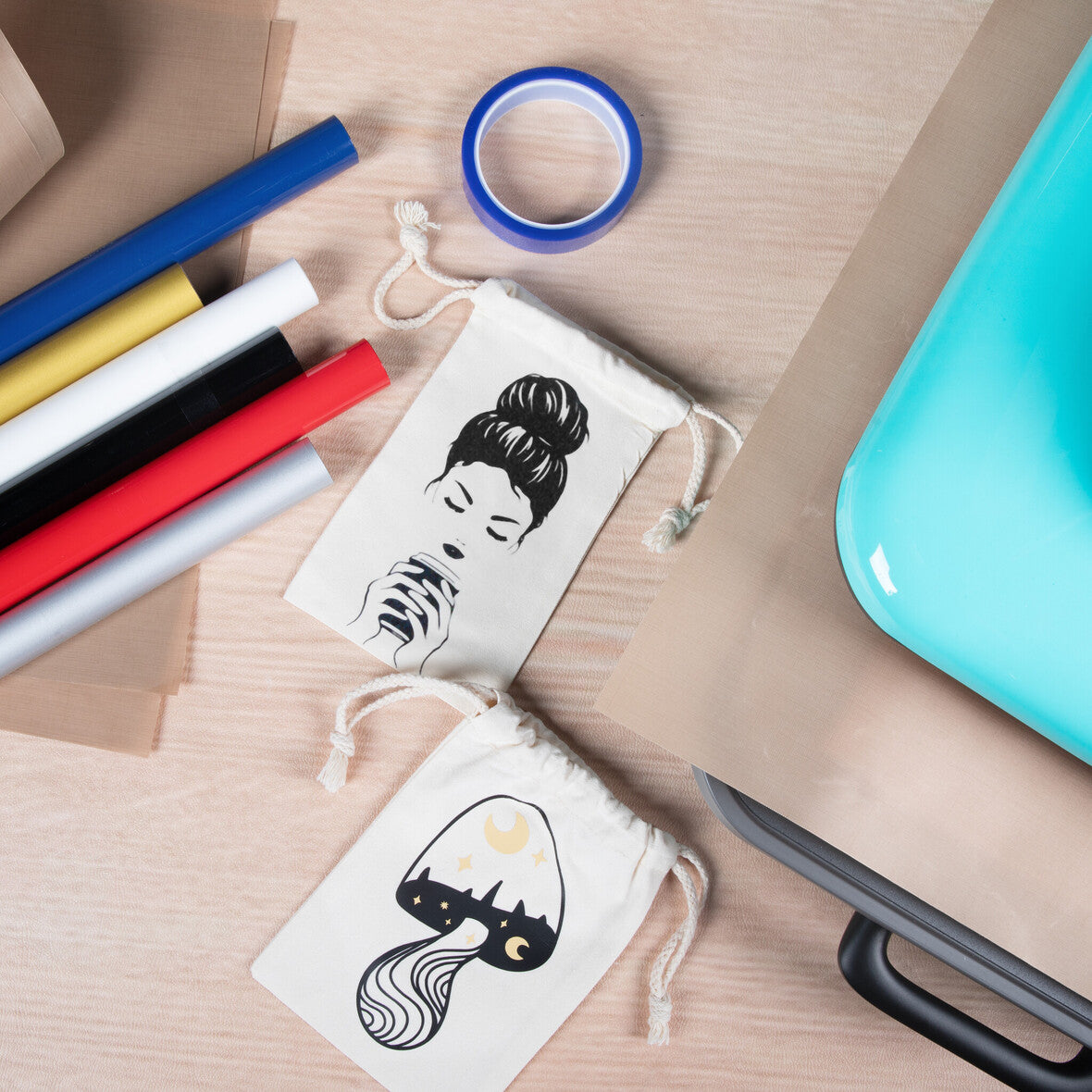 LOKLiK Aufbügelfolien-Set (Vinyl) – 9 Rollen 16,5 × 23,5 cm – Blau, Silber Metallic – für Schneideplotter