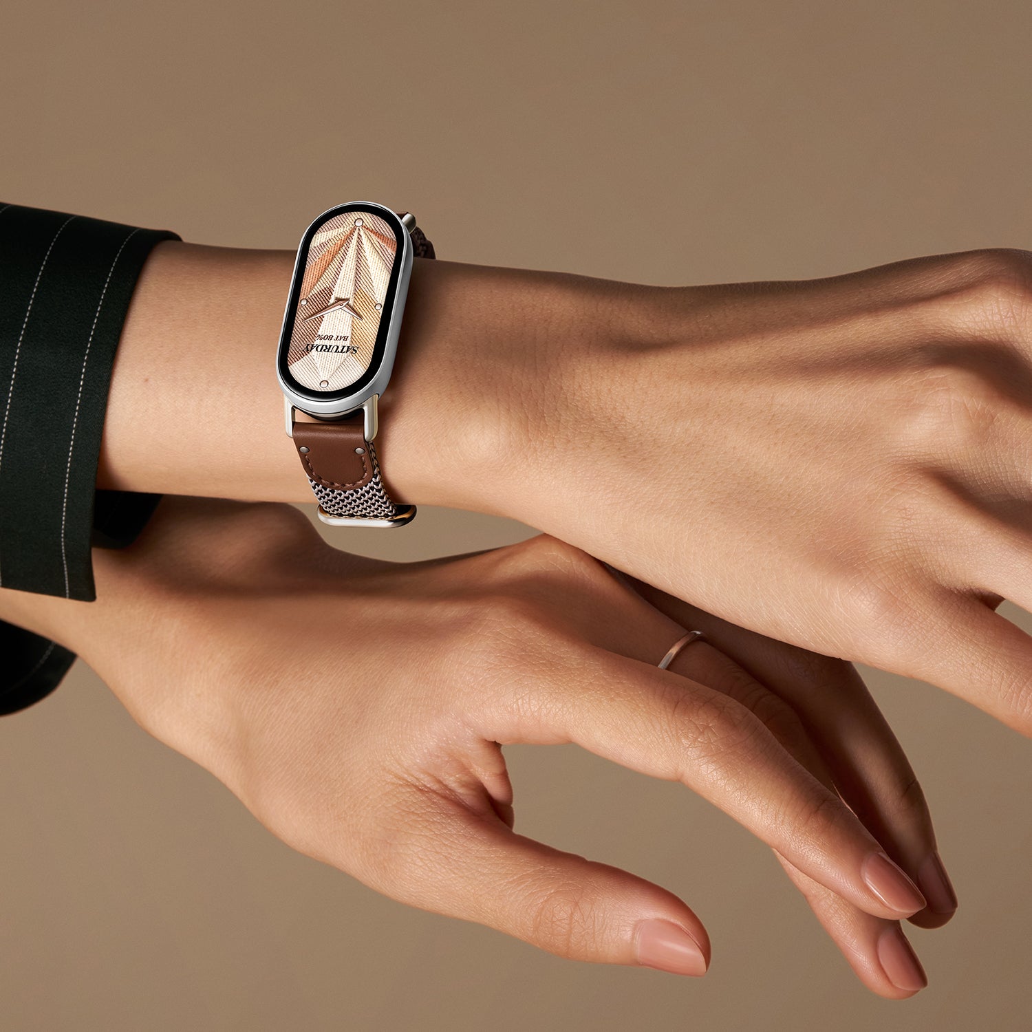 Xiaomi Smart Band 10 – Smartwatch – 1,72", Bluetooth, AMOLED, 5 ATM, Rosa, Sportarmband