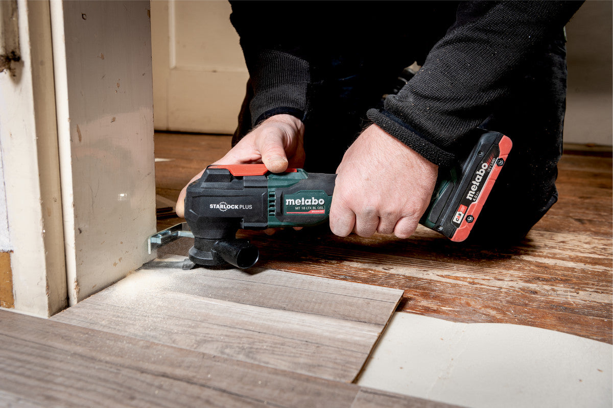 Metabo Akku-Multifunktionswerkzeug Solo – MT 18 LTX BL QSL, 18 V, Schwarz/Orange