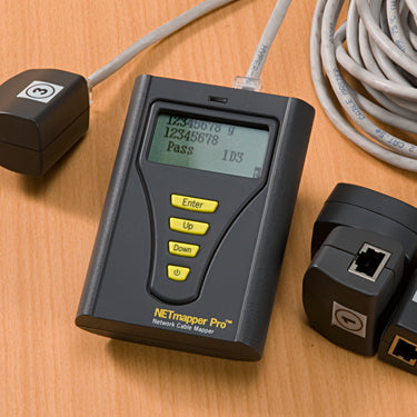 HOBBES NETmapper Pro – Netzwerk-Kabeltester – RJ45, PoE, LCD