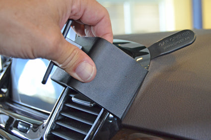Brodit Auto-Halterung, Klemmhalterung, senkrecht – für Smartphone – Schwarz, ABS