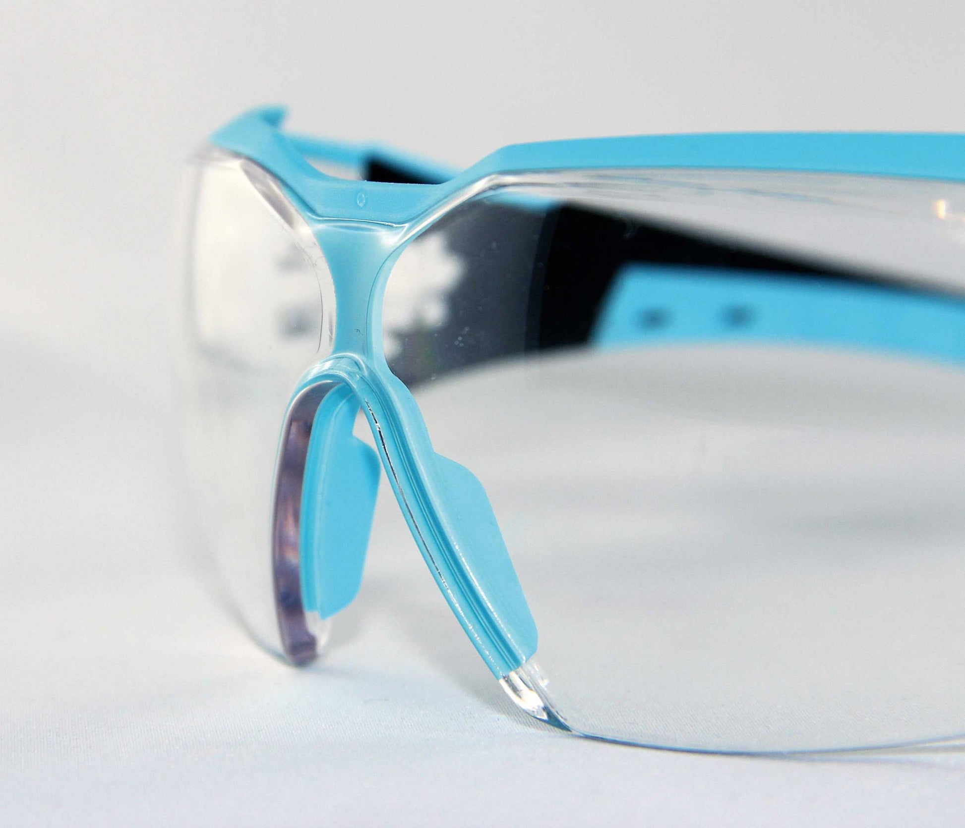 Uvex Schutzbrille pheos cx2 – klar, beschlagfrei, kratzfest, UV-Schutz