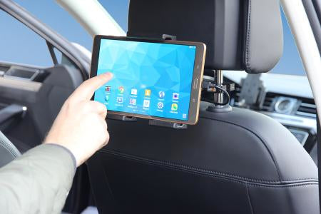 Brodit Tablet-Halterung – fürs Auto – mit eingebautem Ladegerät, kabelgebunden – Schwarz