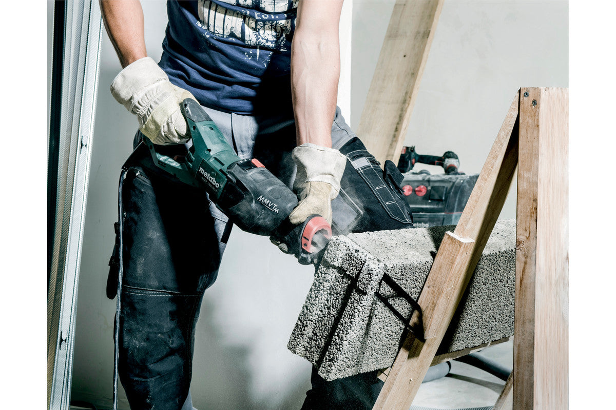 Metabo Säbelsäge SSEP 1400 MVT – 1 400 W – 1/2" Vierkantaufnahme – für Holz – Hartmetall-Sägeblatt
