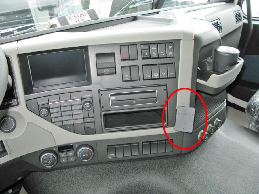 Brodit Auto-Halterung, ProClip – für Volvo FM-Serie 14–15 – Schwarz, ABS-Kunststoff