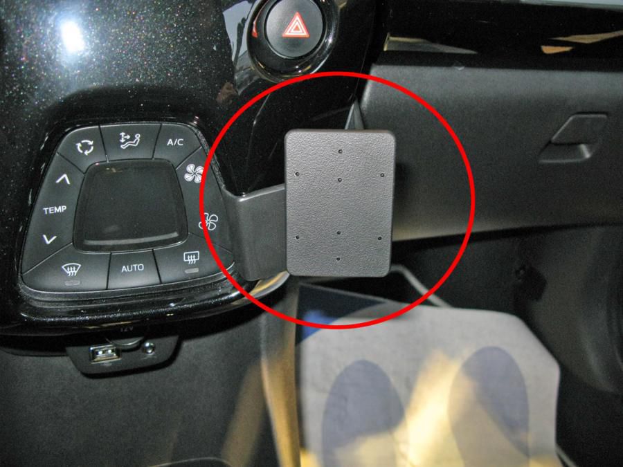 Brodit ProClip Halter – Auto-Halterung – für Toyota AYGO, Citroen C1, Peugeot 108 – Schwarz