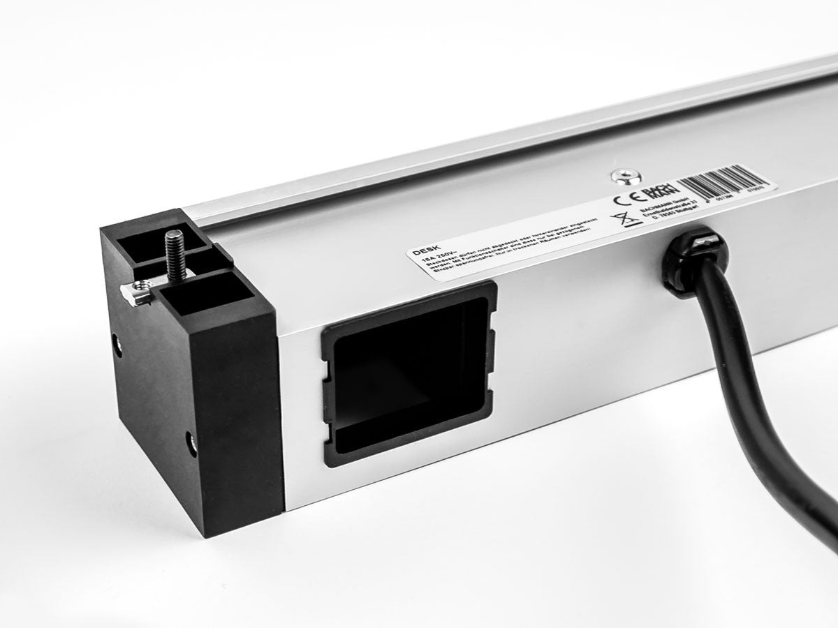 Bachmann DESK RAIL – Tischsteckdosenleiste, 2× T13, 2× USB (5 V/3,1 A), 2,0 m, Stecker GST18