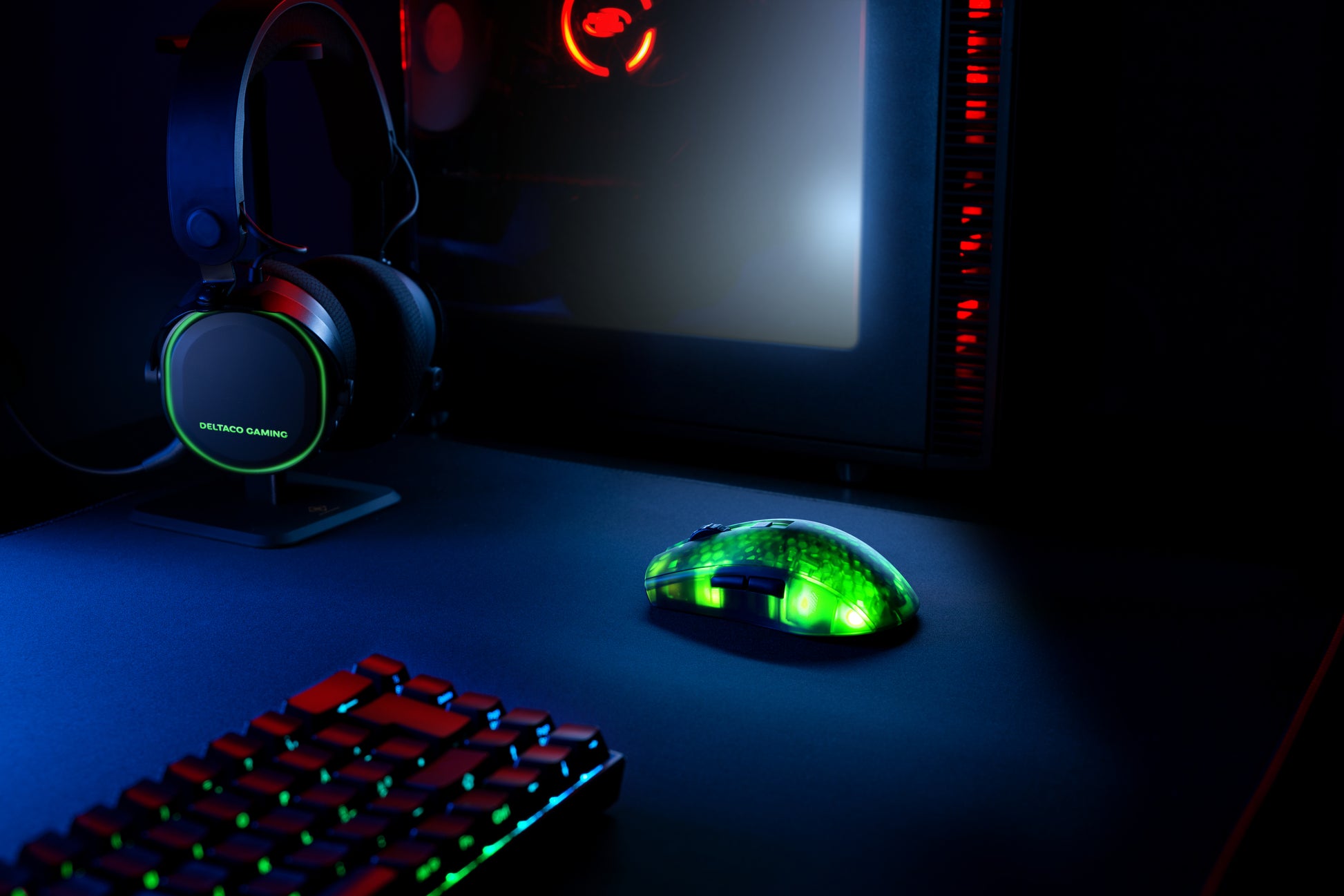Deltaco Gaming DM320 – Gaming-Maus – Kabellos (2,4 GHz), 10000 DPI, RGB-Beleuchtung, rechts, Schwarz
