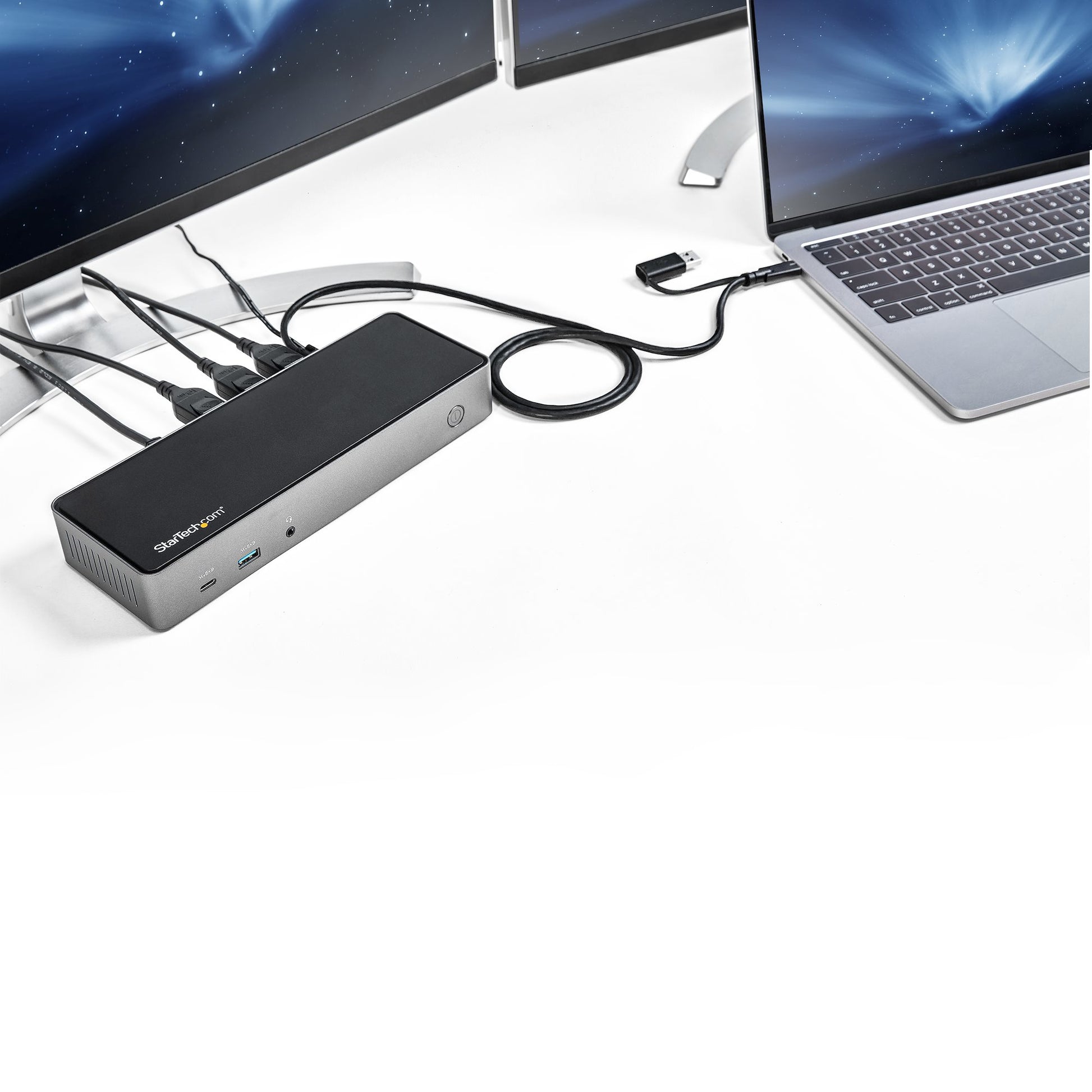 StarTech.com Dockingstation – USB-C, 3× DP, 3× HDMI, 4× USB-A, 85 W PD, GbE, 3,5 mm Audio, für Windows/Mac