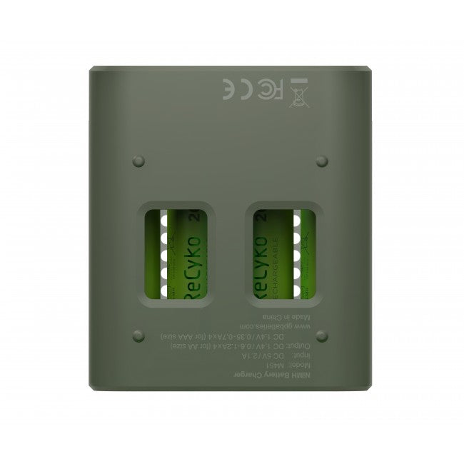 GP Batteries M451/270AAHCE-2WB4 Batterieladegerät 4× – für NiMH AA/AAA – inkl. 4× AA 2600 mAh