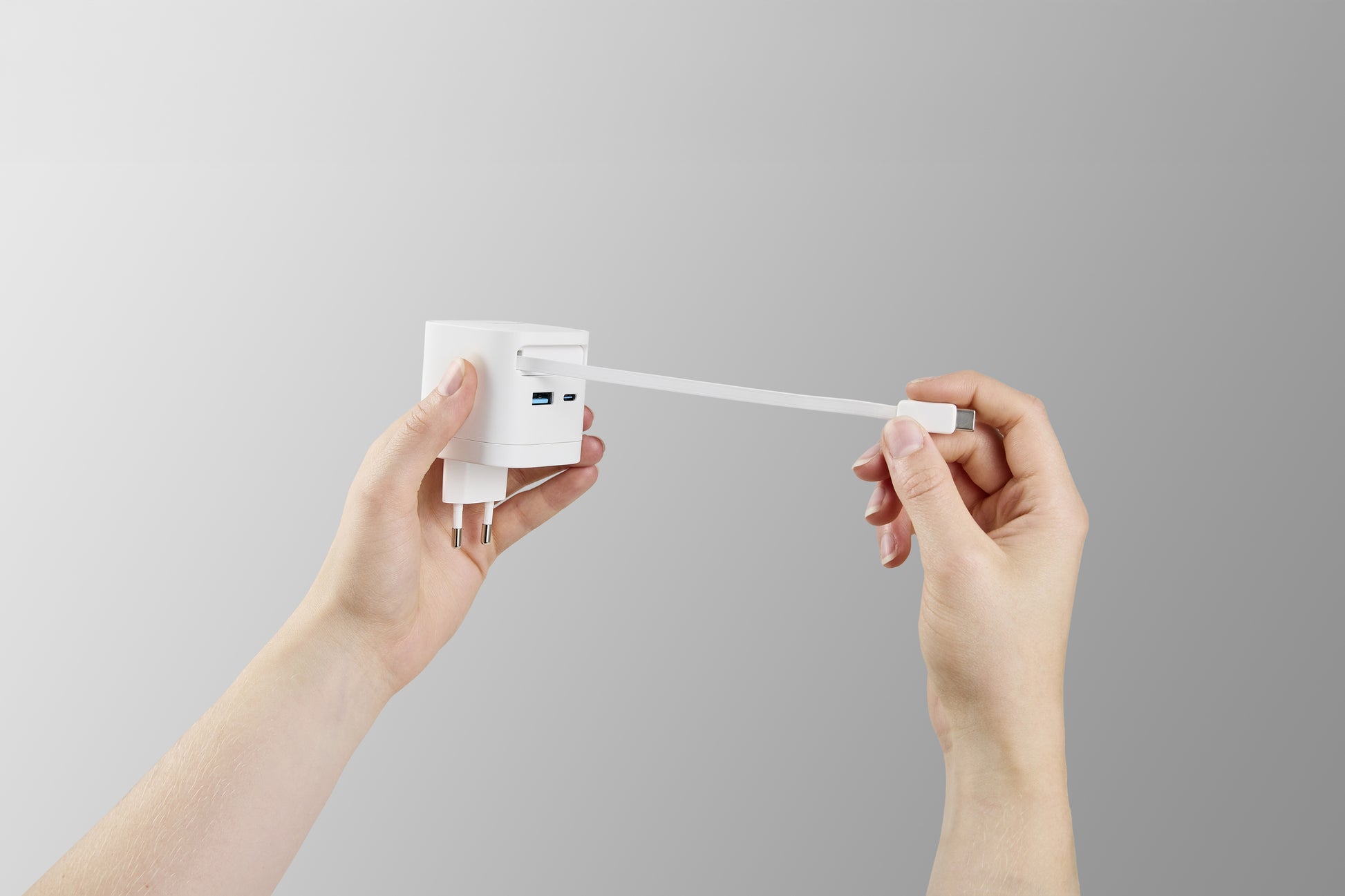 Intenso W65ACIC USB-Ladegerät 65 W – USB-C×2, USB-A×1 – PD 3.0, PPS, QC 4.0, GaN, EU-Stecker (Typ C)
