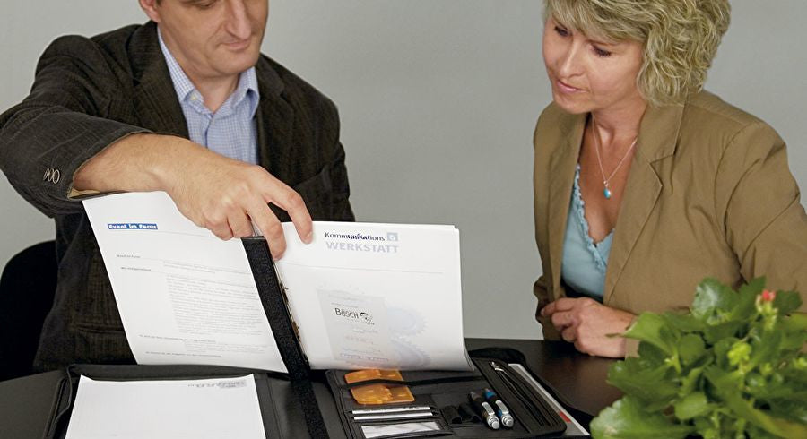 Wedo Elegance Konferenzmappe, für A4, 4 Ringe (herausnehmbar) – Kunstleder/Nylon – Schwarz