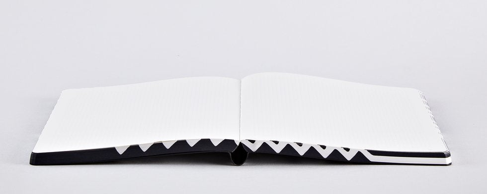 nuuna Notizbuch Graphic L, A5, 256 Seiten – schwarz, weiss