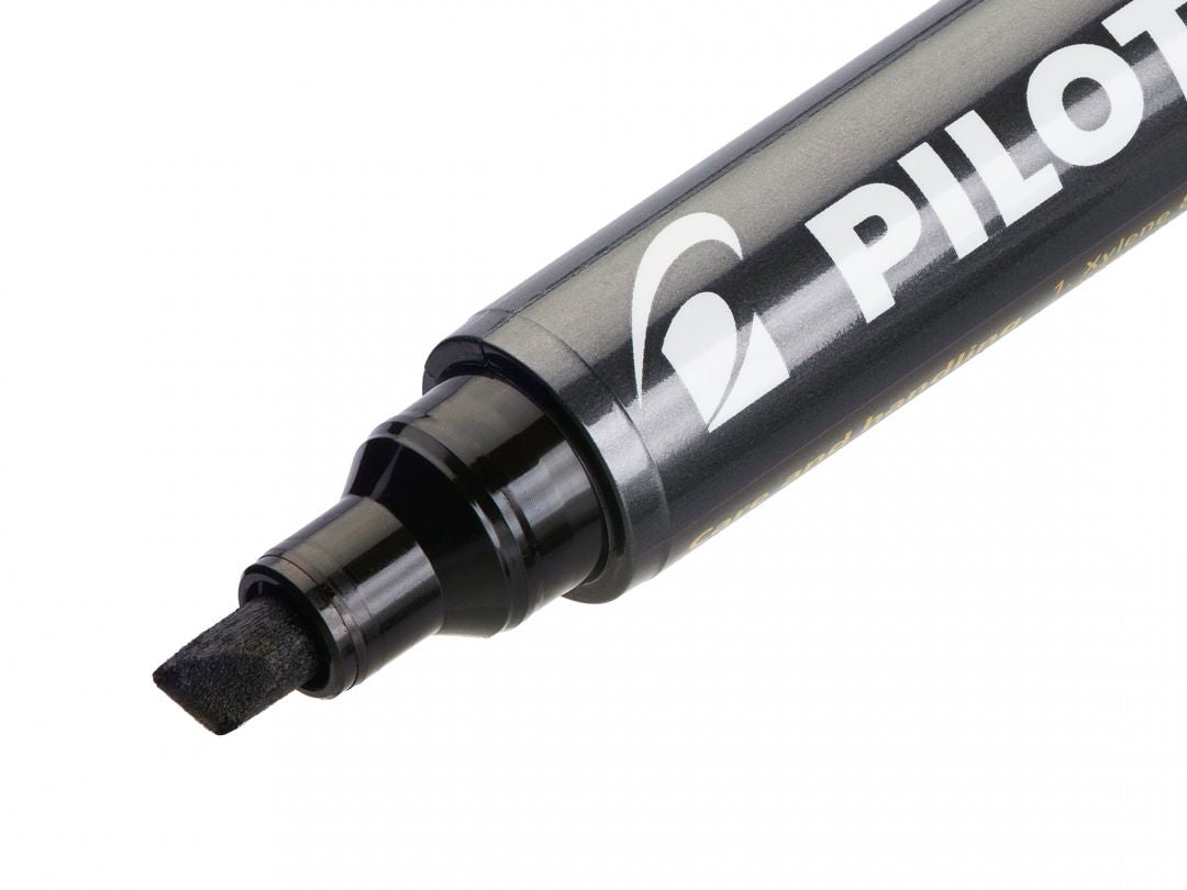 Pilot 400 XL Permanentmarker – Keilspitze 4 mm – Schwarz, 20er-Pack – für Karton, Glas und Metall
