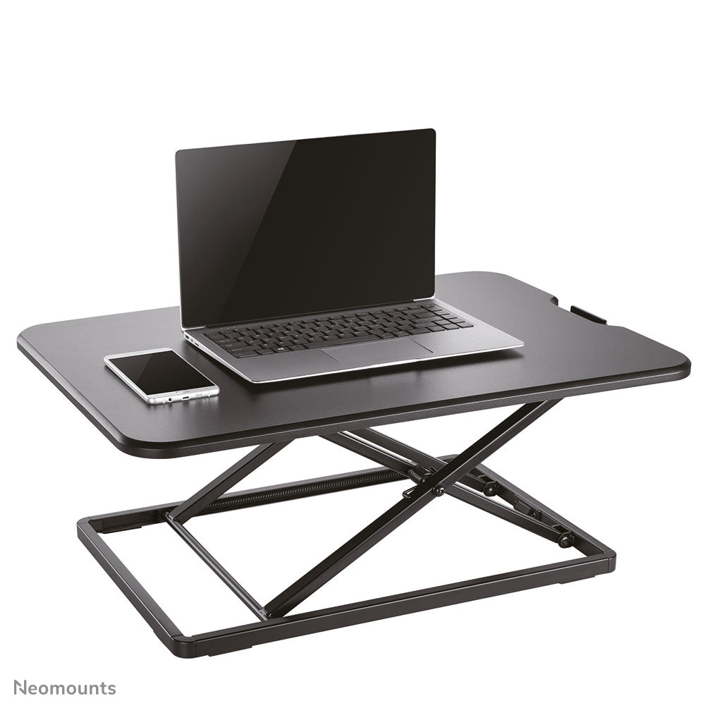 Neomounts Stehtisch – 67 × 47 × 40,5 cm – schwarz – höhenverstellbar