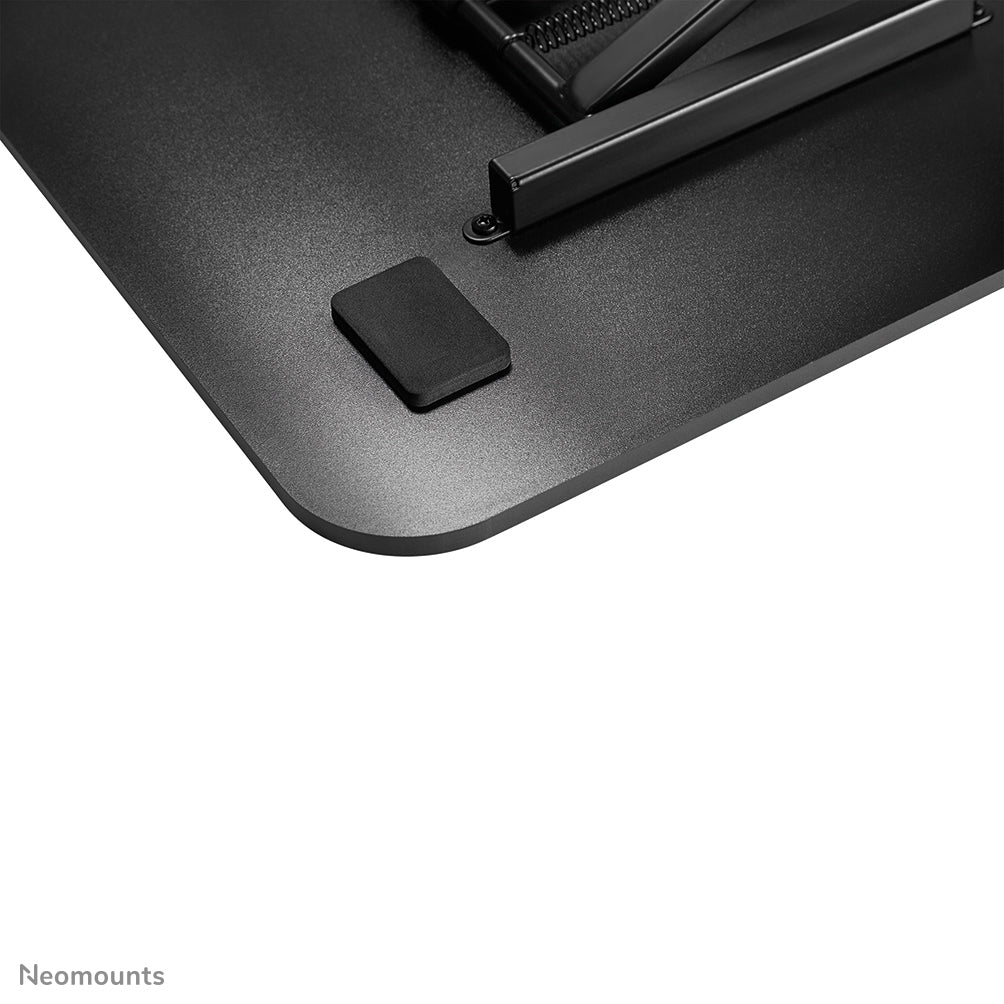 Neomounts Stehtisch – 67 × 47 × 40,5 cm – schwarz – höhenverstellbar
