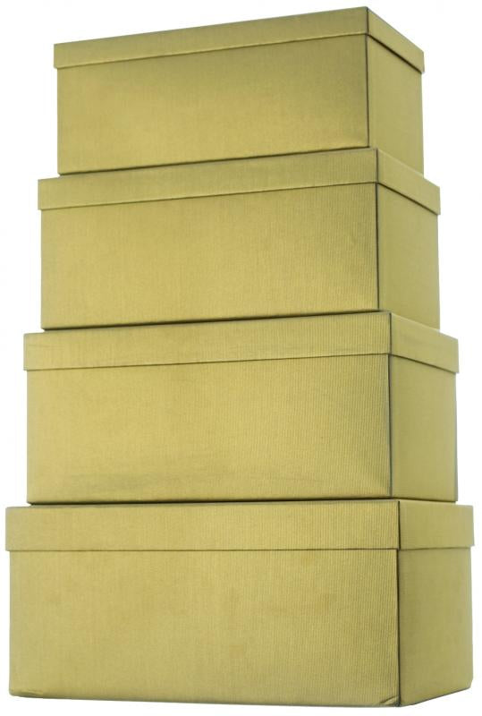 Stewo Geschenkbox – Gold, Neutral – 4-teilig, Strukturprägung – Sortiert