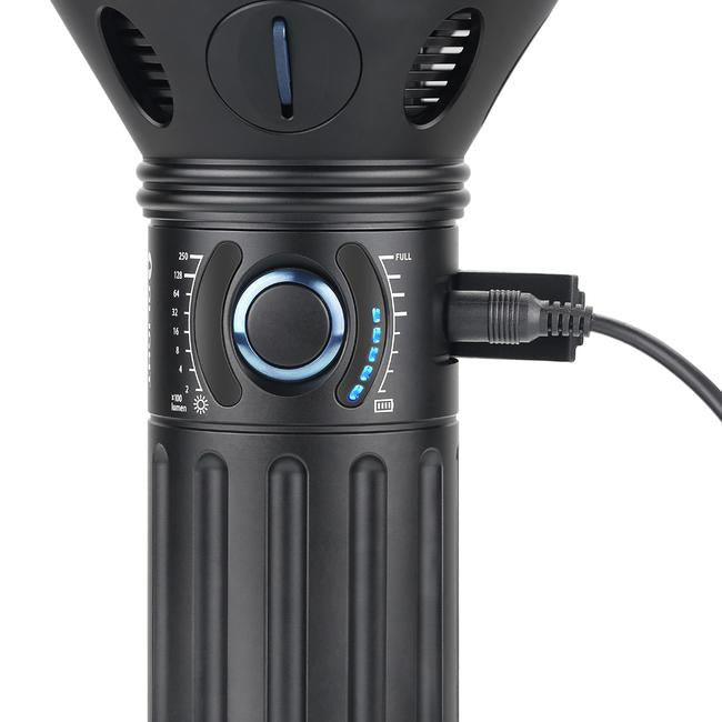Olight Taschenlampe X9R Marauder – 25000 lm, 630 m, IPX7, Akku 6000 mAh, 9 Stufen – Schwarz