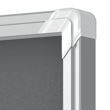 Nobo Schaukasten Premium Plus, 8 × A4 – Aluminium, Glas, abschliessbar, Innenbereich, 92,4 × 66,8 × 4,3 cm
