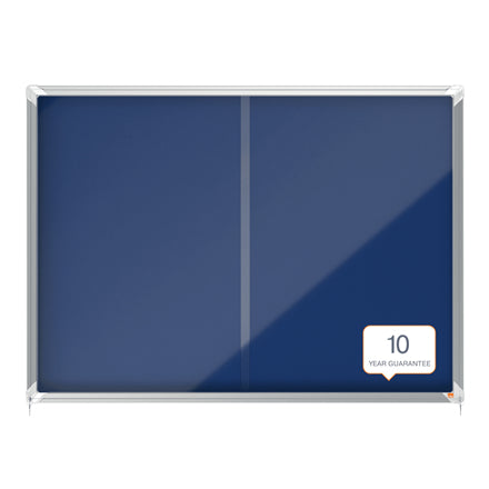 Nobo Schaukasten Premium Plus, 18 × A4 – Aluminium, ESG-Glas, abschliessbar, Innenbereich, 135,5 × 97 × 6,3 cm