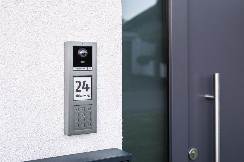 ABUS Nummertastatur-Türsprechanlage 20030 – 98 × 34 × 100 mm, silber, IP65