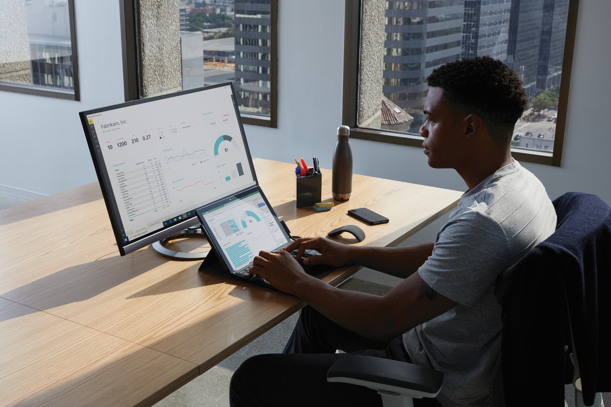 Microsoft Surface Arc Maus – kabellos, Bluetooth, schwarz