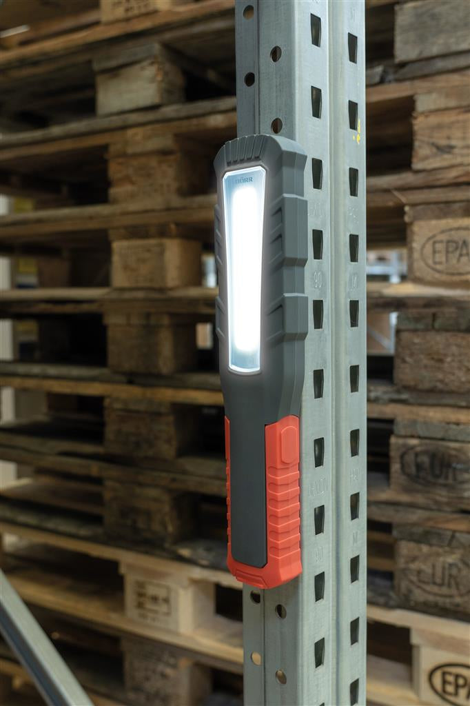 Dörr Arbeitsleuchte W-31 – 800 lm, 6000 mAh Akku, IPX4, USB-ladbar – Orange