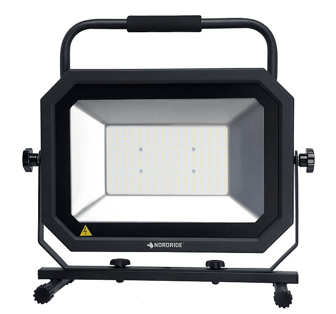 NORDRIDE Arbeitsstrahler – 5 m – 16500 lm, 150 W – Neutralweiss, 4000 K – IP65 – Netzbetrieb – Schwarz